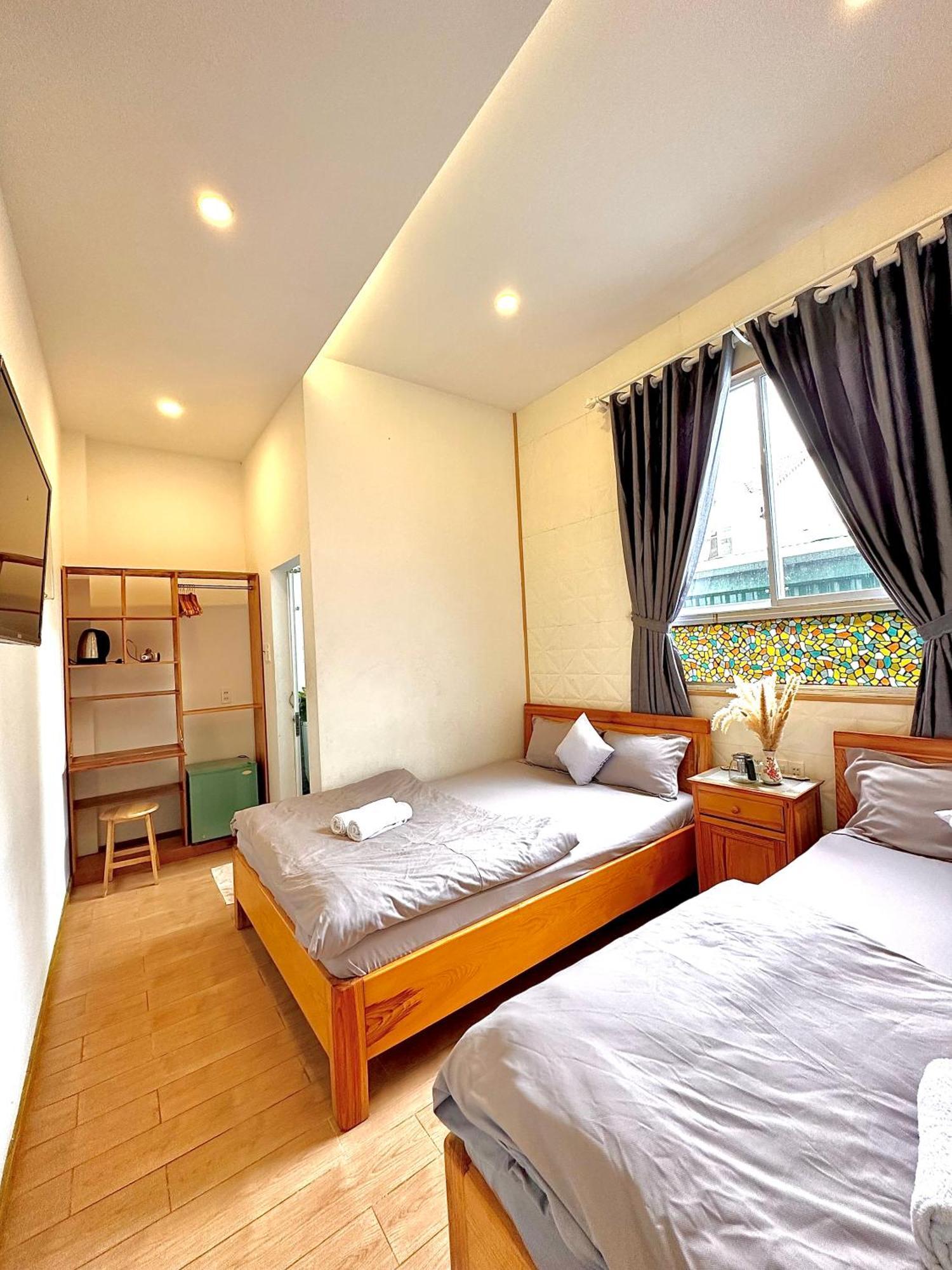 Khoang Lang Atp Hotel Da Lat Exterior photo